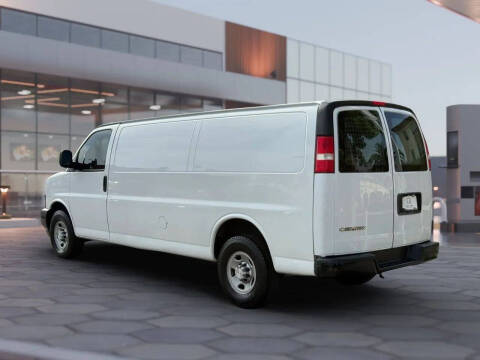 2020 Chevrolet Express 2500