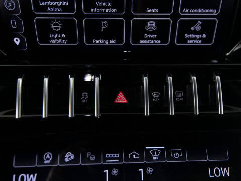 2024 Lamborghini Urus S