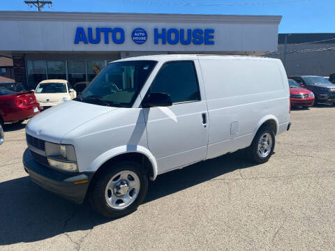 2003 Chevrolet Astro Cargo for sale at Auto House Motors in Downers Grove IL