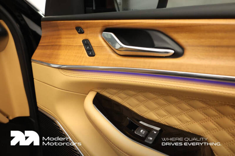 2025 Jeep Grand Cherokee Summit Reserve