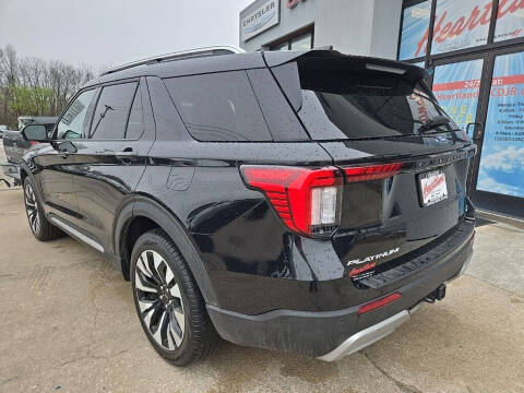 2025 Ford Explorer Platinum