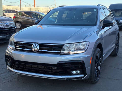 2021 Volkswagen Tiguan SE R-Line Black