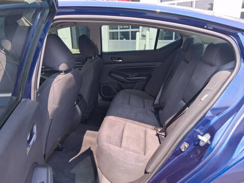 2022 Nissan Altima 2.5 S