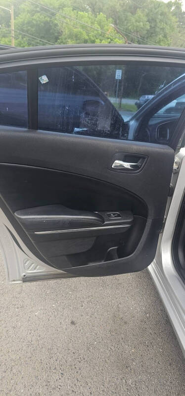 2012 Dodge Charger SE