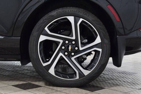 2026 Chevrolet Equinox EV LT 2