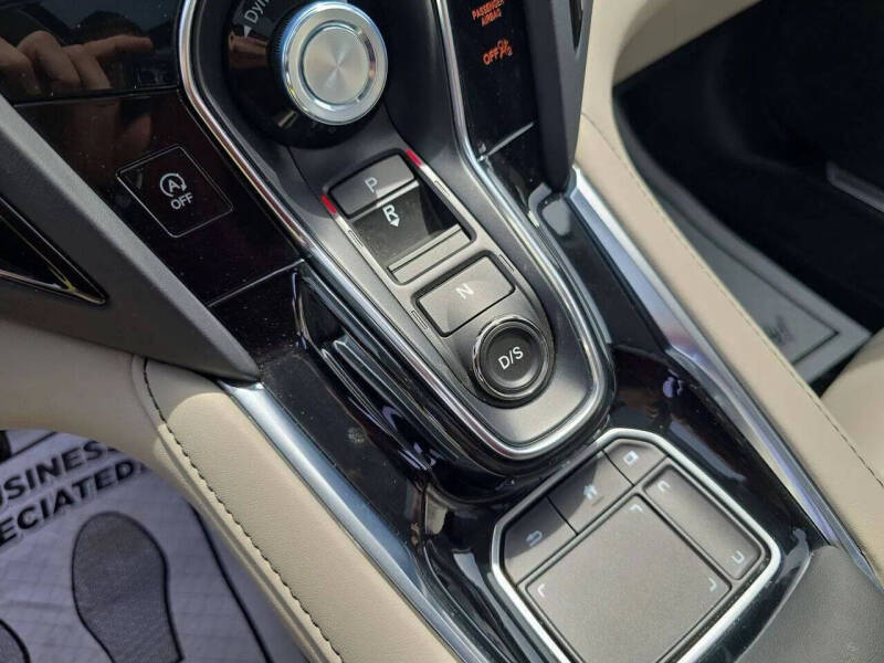 2025 Acura RDX SH-AWD w/Tech