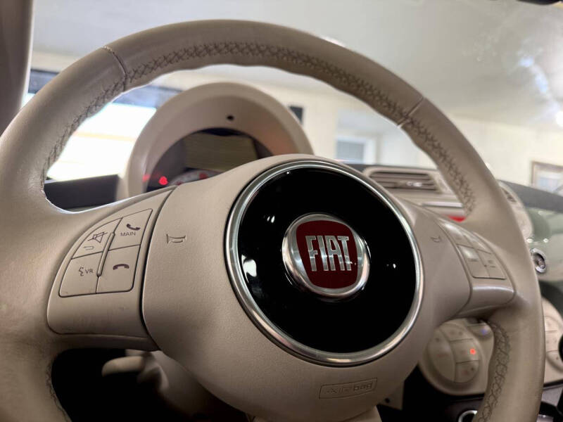 2012 FIAT 500 Lounge