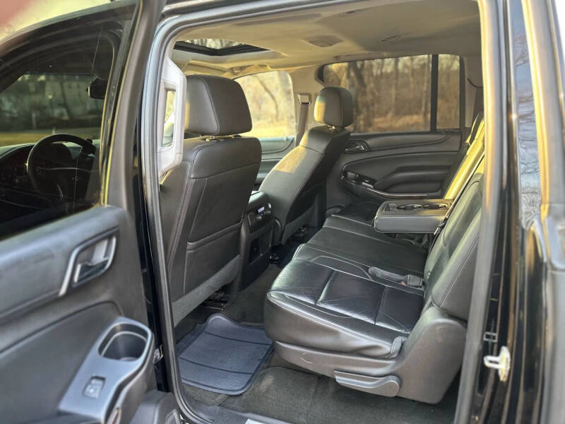 2016 Chevrolet Suburban LT