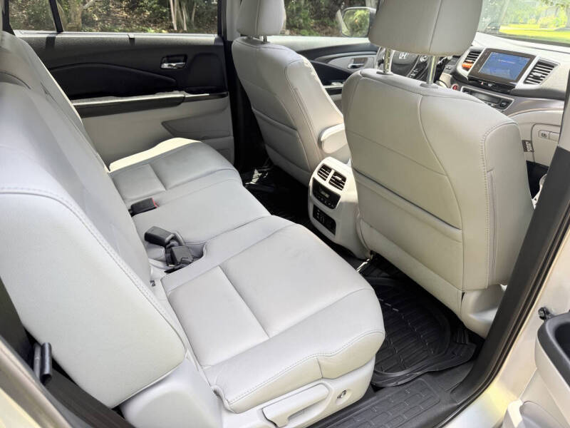 2017 Honda Pilot EX-L w/RES