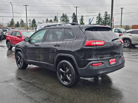 2018 Jeep Cherokee Latitude