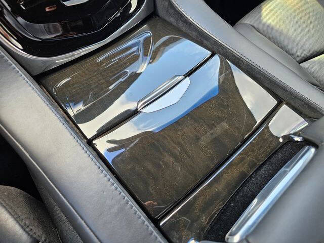 2016 Cadillac Escalade Platinum