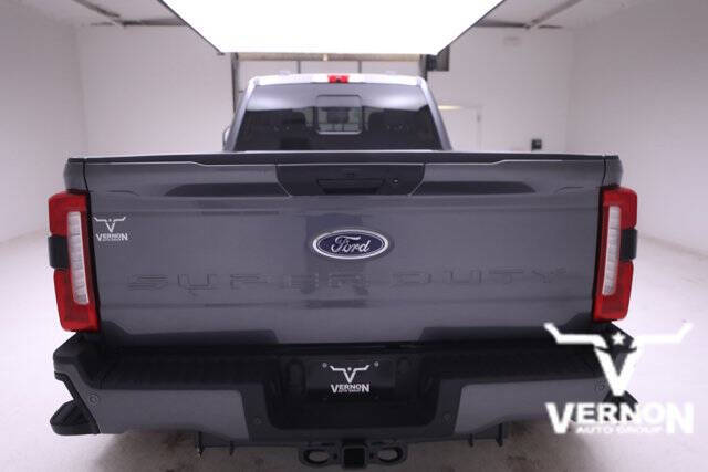 2026 Ford F-350 Super Duty XL