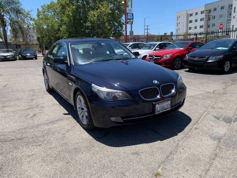 2010 BMW 5 Series 528i