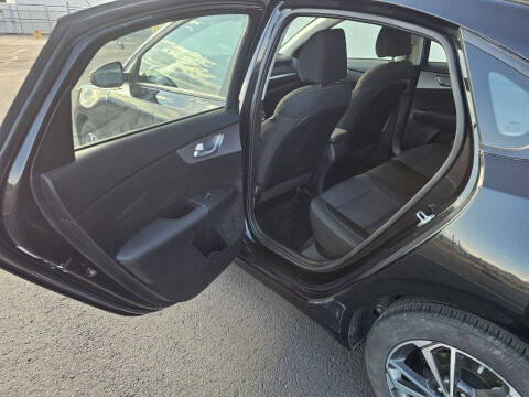 2024 Kia Forte LX