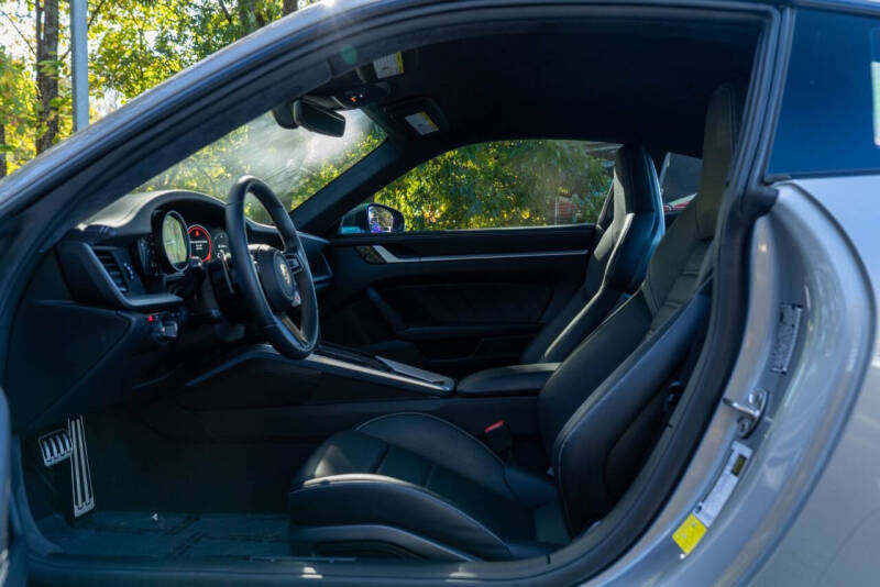 2021 Porsche 911 Turbo S