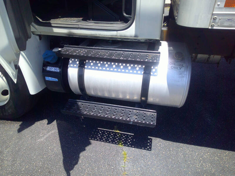 2019 International DuraStar 4300