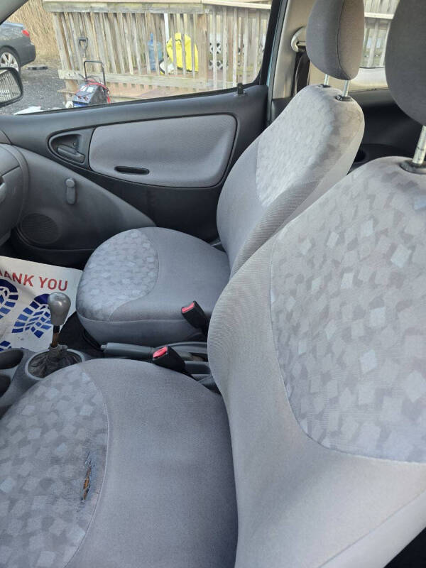 2002 Toyota ECHO