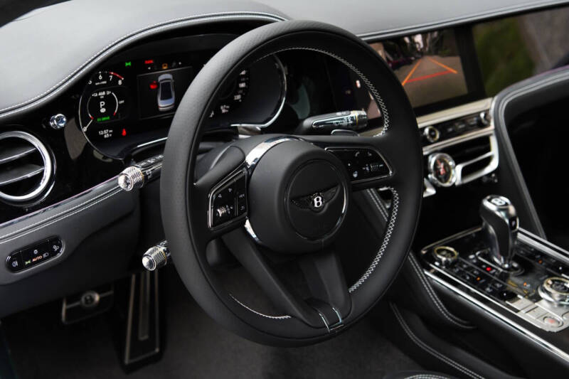 2026 Bentley Flying Spur Azure