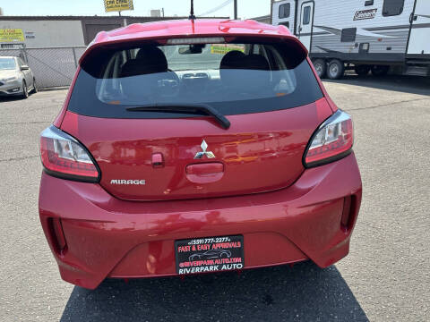 2021 Mitsubishi Mirage ES