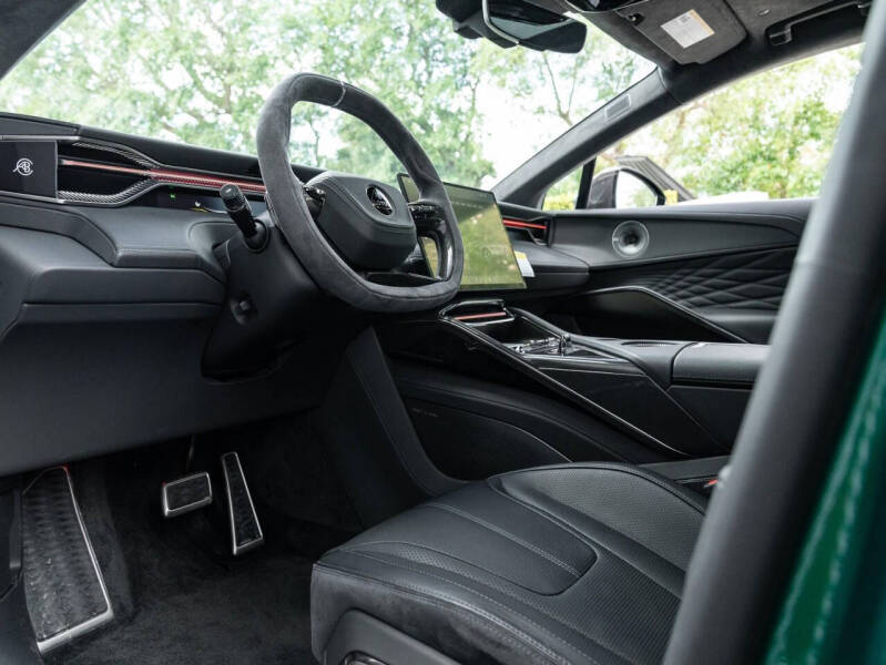 2025 Lotus Eletre Carbon