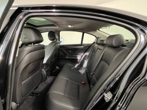 2015 BMW 5 Series 528i xDrive