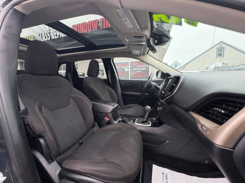 2017 Jeep Cherokee Latitude