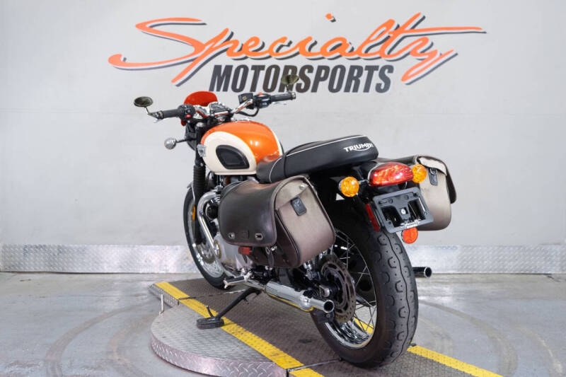 2017 Triumph Bonneville T100