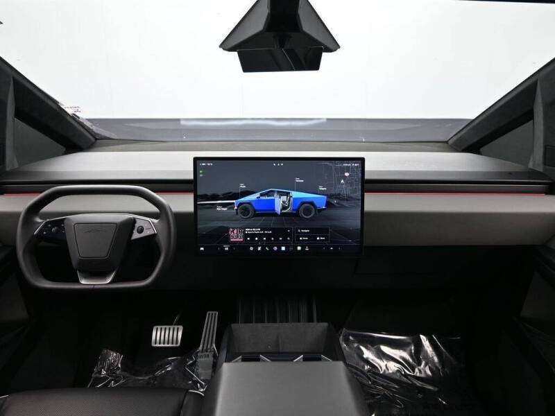 2025 Tesla Cybertruck