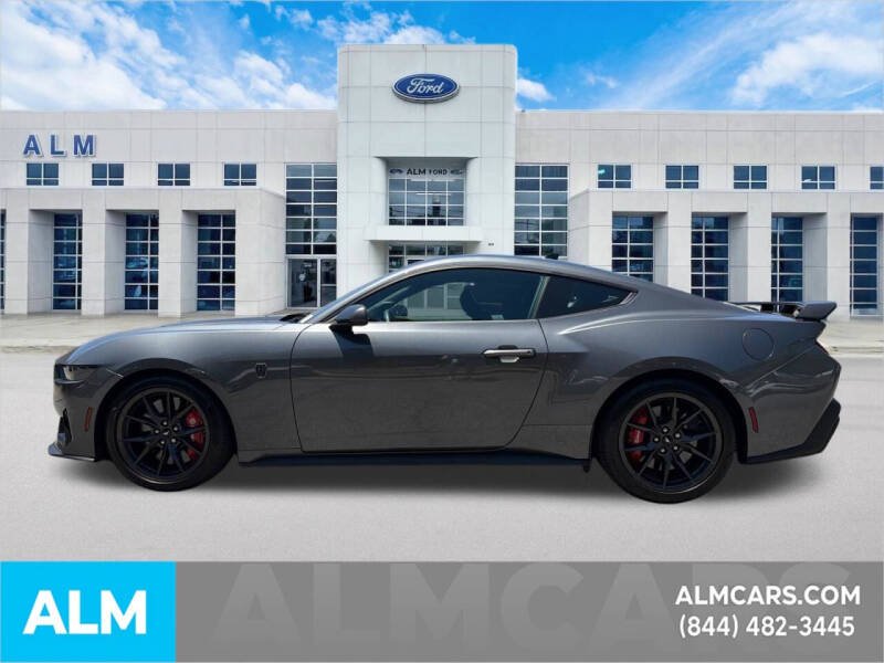 2025 Ford Mustang Dark Horse