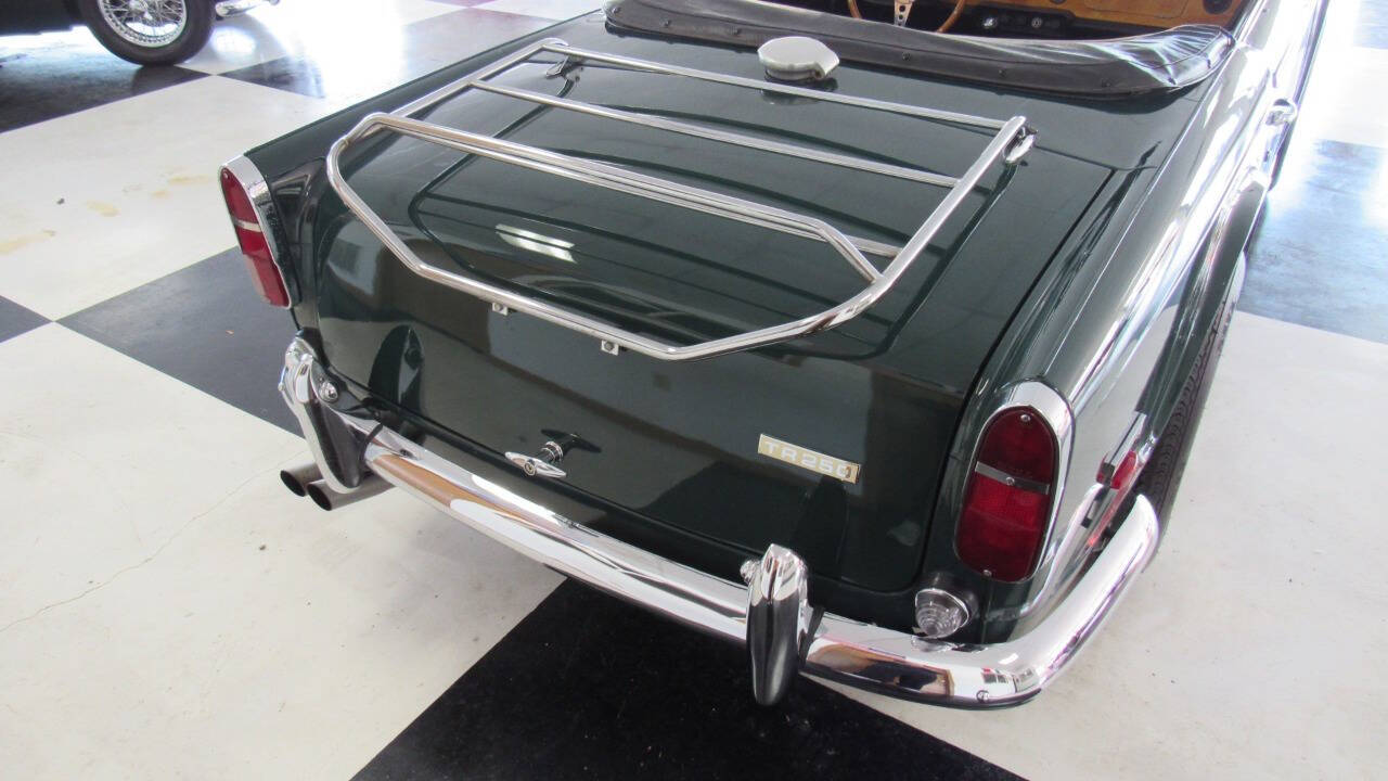 1968 Triumph TR250 10