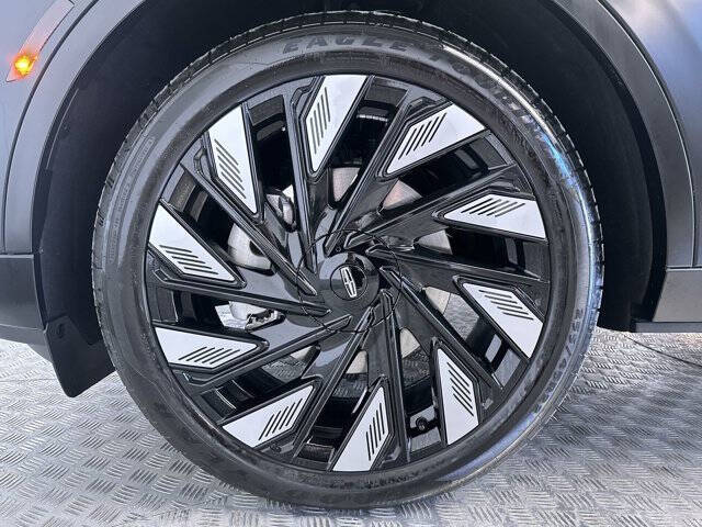 2025 Lincoln Nautilus Reserve