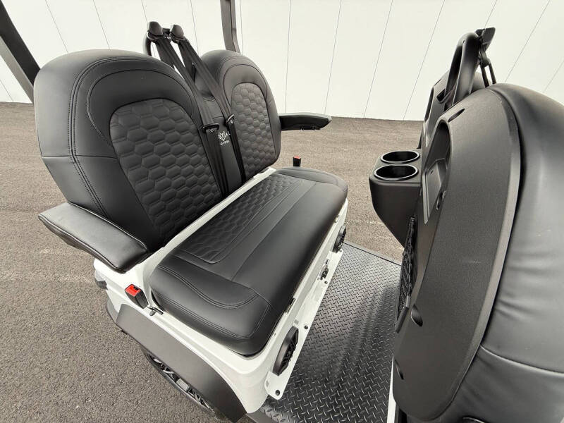 2026 ROYAL   F-Series