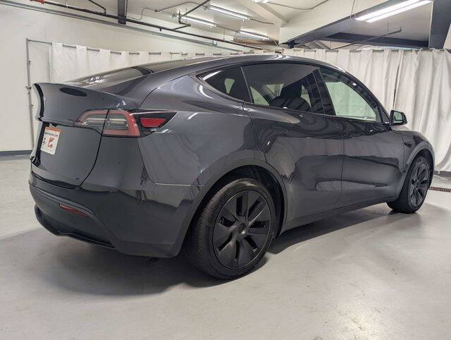 2025 Tesla Model Y Long Range