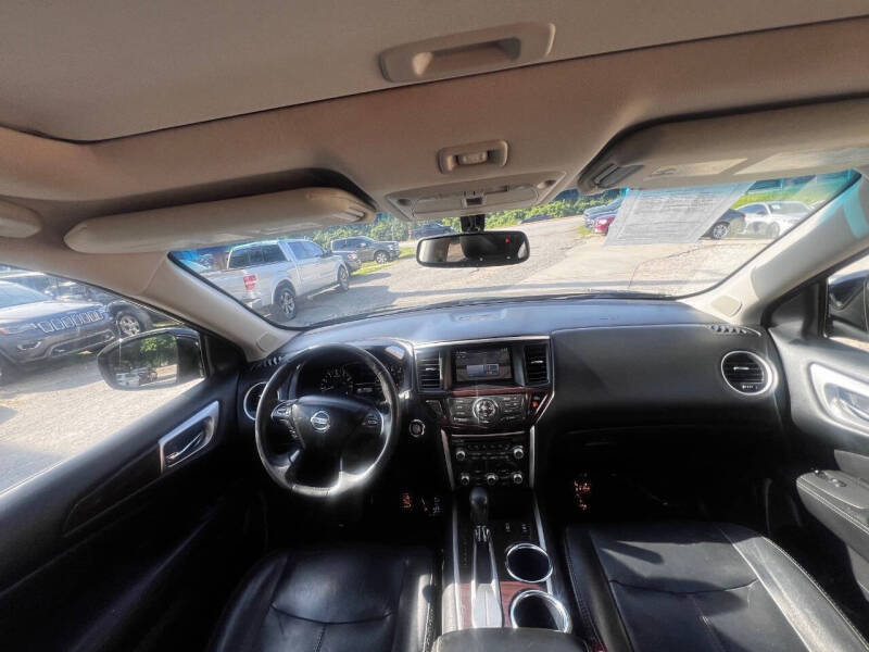 2014 Nissan Pathfinder SL