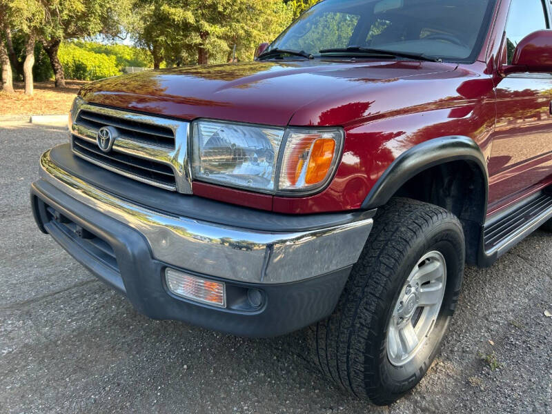 2000 Toyota 4Runner SR5