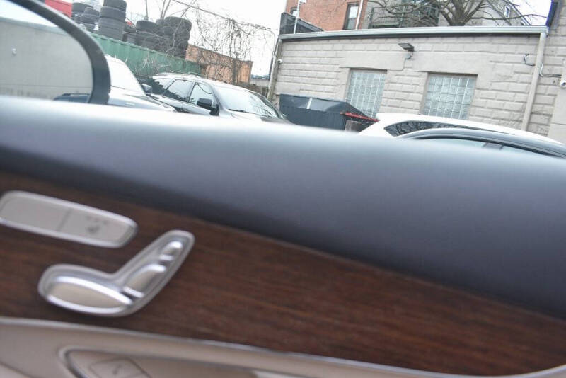 2022 Mercedes-Benz GLC GLC 300 4MATIC