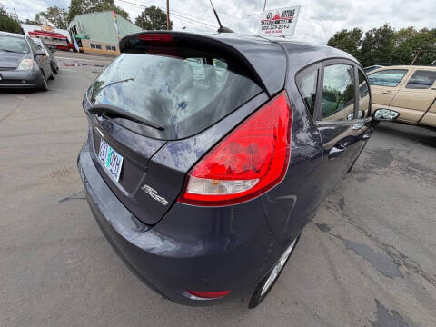 2012 Ford Fiesta SE