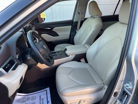 2021 Toyota Highlander XLE