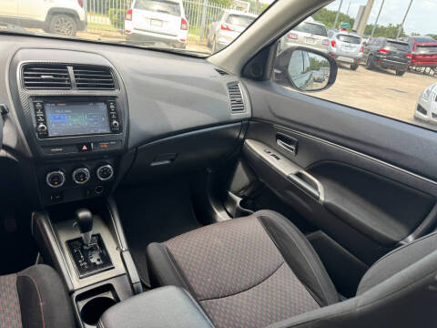 2019 Mitsubishi Outlander Sport ES