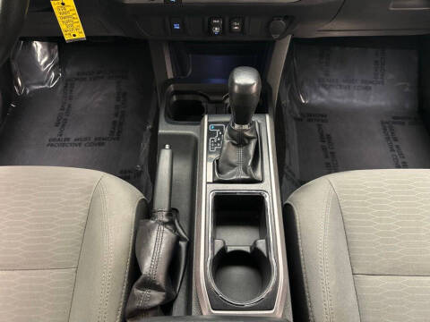 2018 Toyota Tacoma SR5 V6