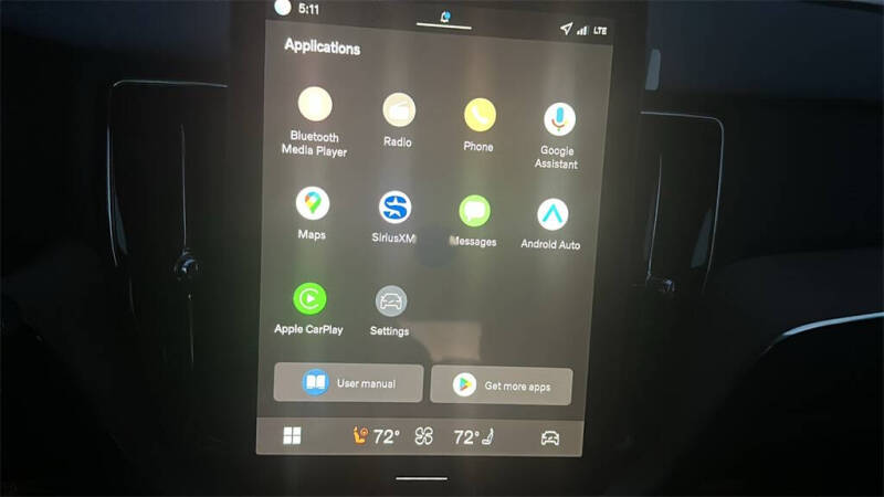 2026 Volvo XC60 B5 Plus