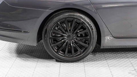 2020 BMW 7 Series 740i