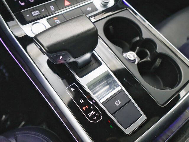 2019 Audi Q8 quattro Premium Plus 55 TFSI