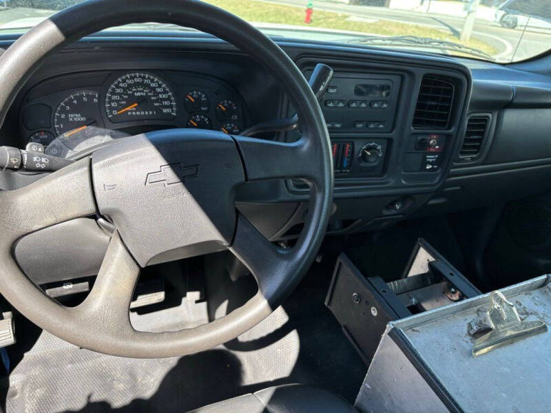 2007 Chevrolet Silverado 3500 CC Classic