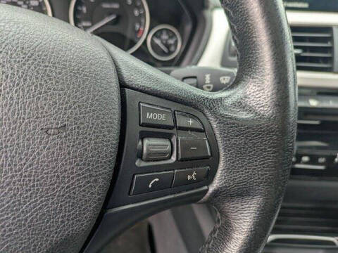 2017 BMW 3 Series 320i xDrive