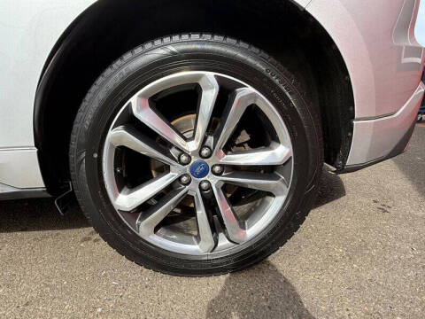 2017 Ford Edge Sport