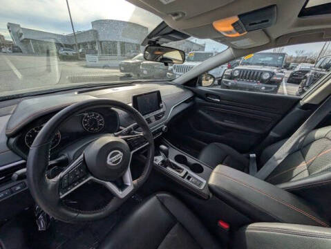 2021 Nissan Altima 2.5 SR