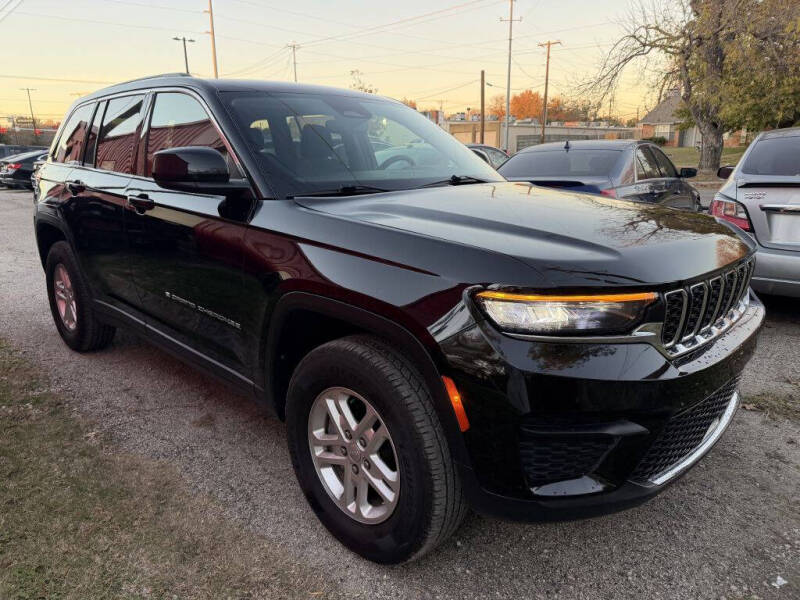 2024 Jeep Grand Cherokee Laredo