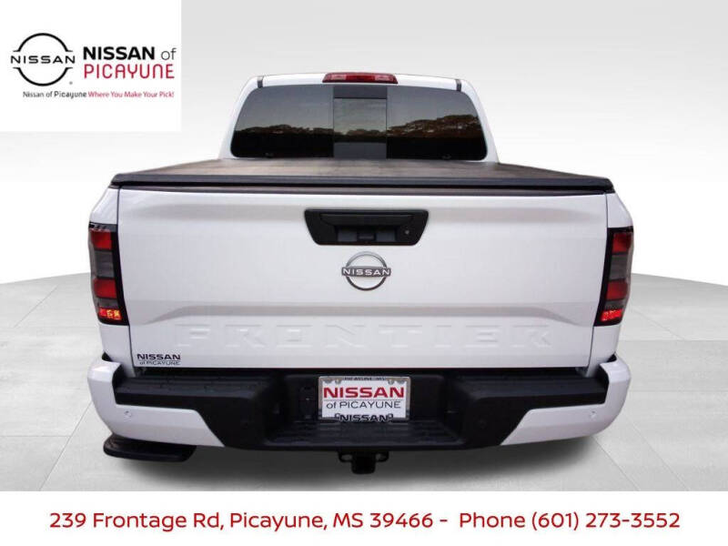 2026 Nissan Frontier SV