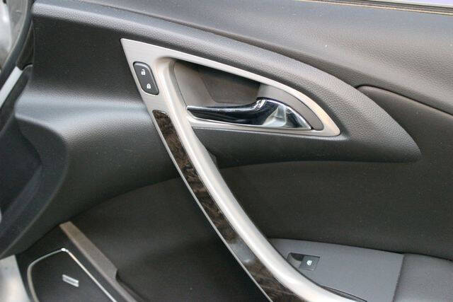 2014 Buick Verano Leather Group